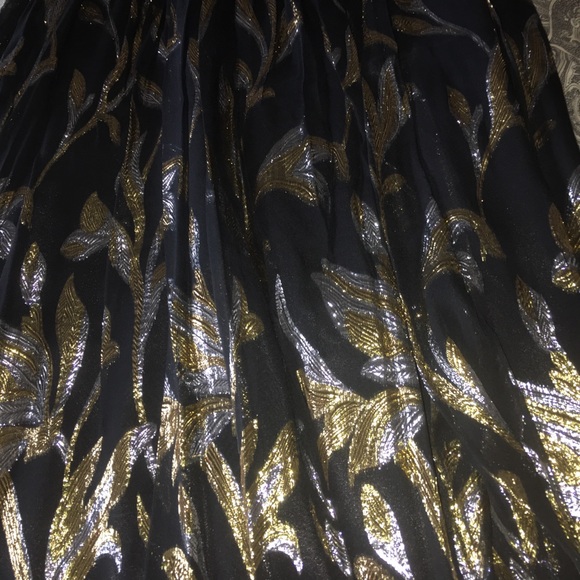 Formal Gown, 100% Silk, black/ silver/ gold skirt - Picture 4 of 5
